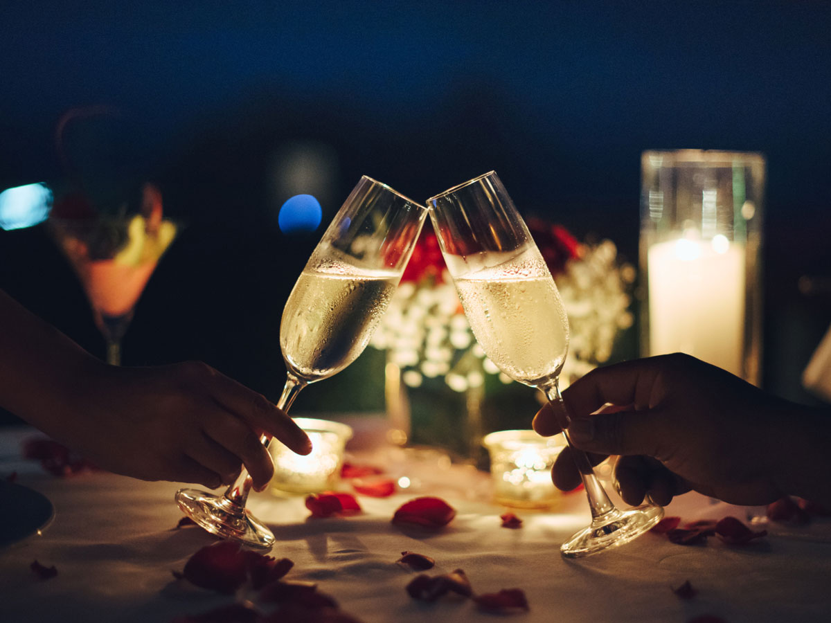 dinning at the restaurant