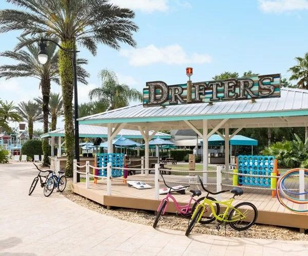 spectrum-resort-drifters-grille